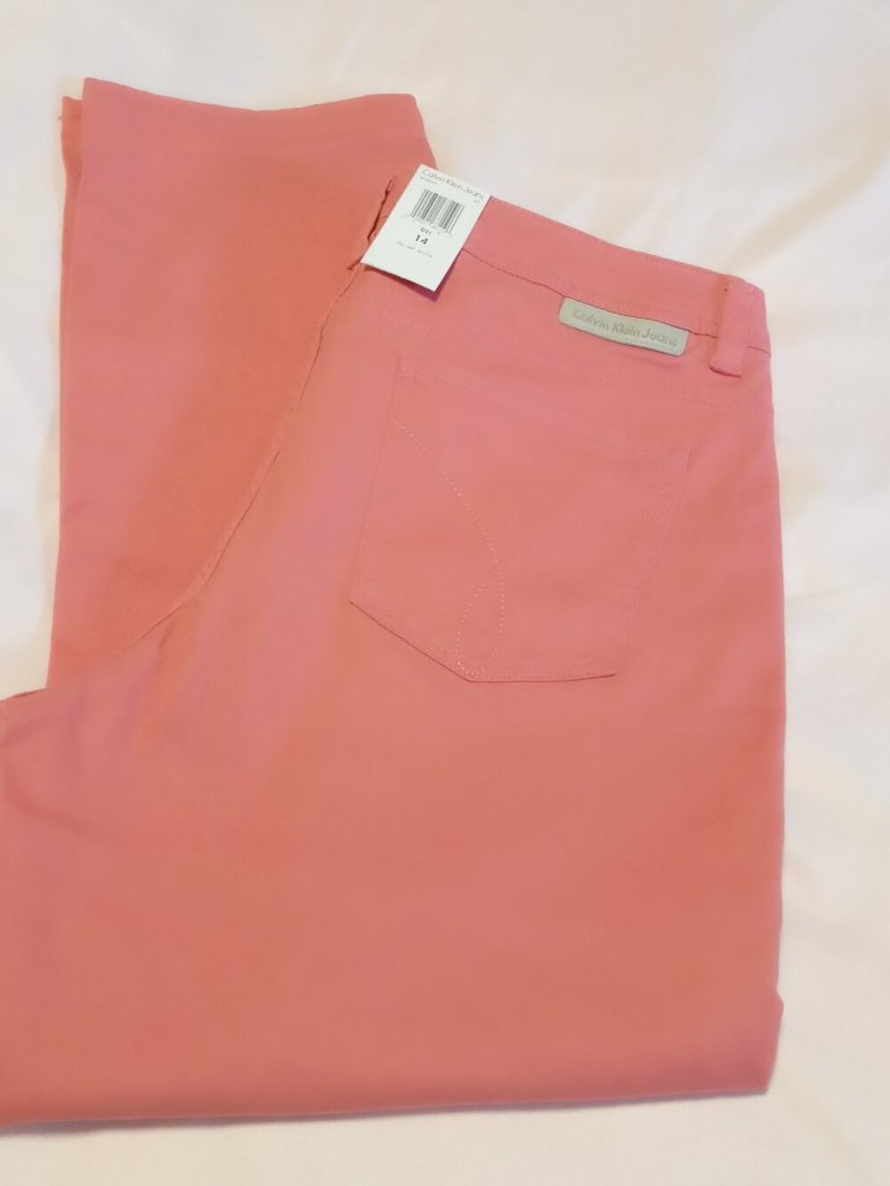 CALVIN KLEIN JEANS. BRAND NEW WITH TAGS. VERY DEEP PINK . SIZE 14